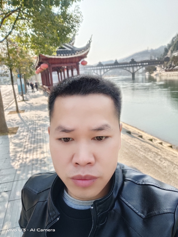 啊锦的第二张照片--宿迁相亲服务中心