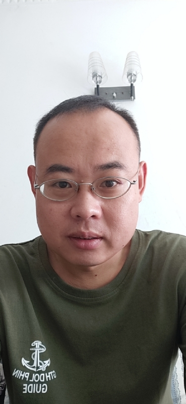 虫儿飞的第一张照片--宿迁相亲服务中心