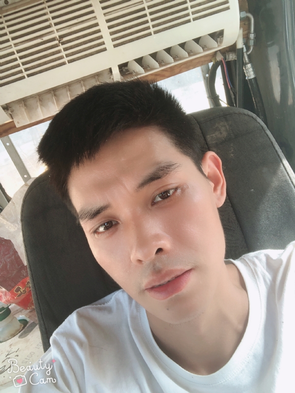 小董的第一张照片--宿迁相亲服务中心