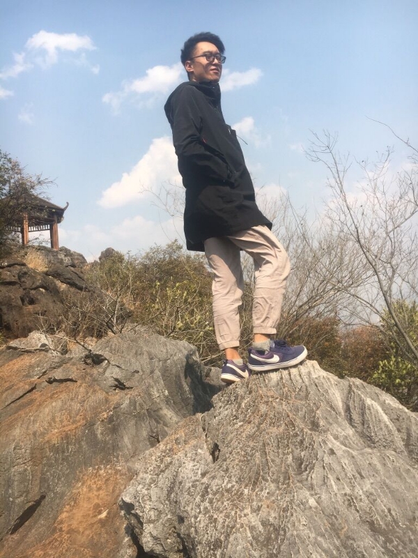 雨夜寻知己的第一张照片--宿迁相亲服务中心