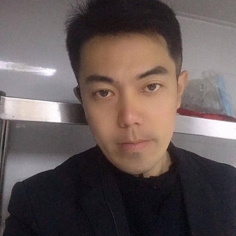 李龙的第二张照片--宿迁相亲服务中心