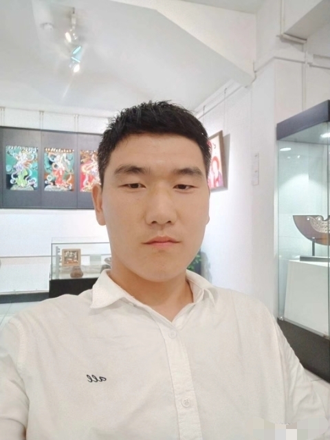 自律人生的第一张照片--宿迁相亲服务中心