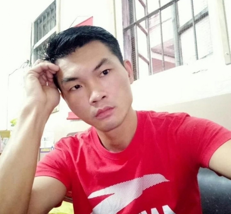 英俊的台灯的第一张照片--宿迁相亲服务中心