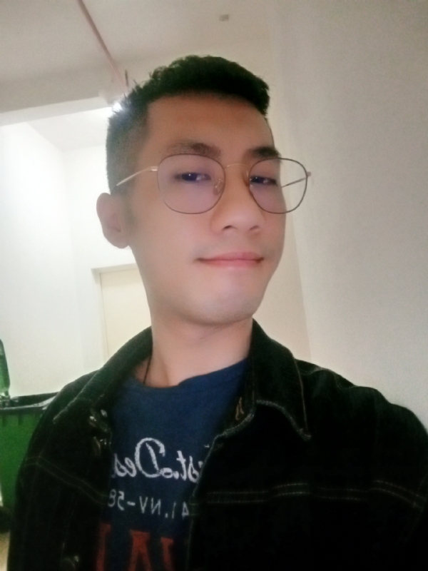 赫兹的第一张照片--宿迁相亲服务中心