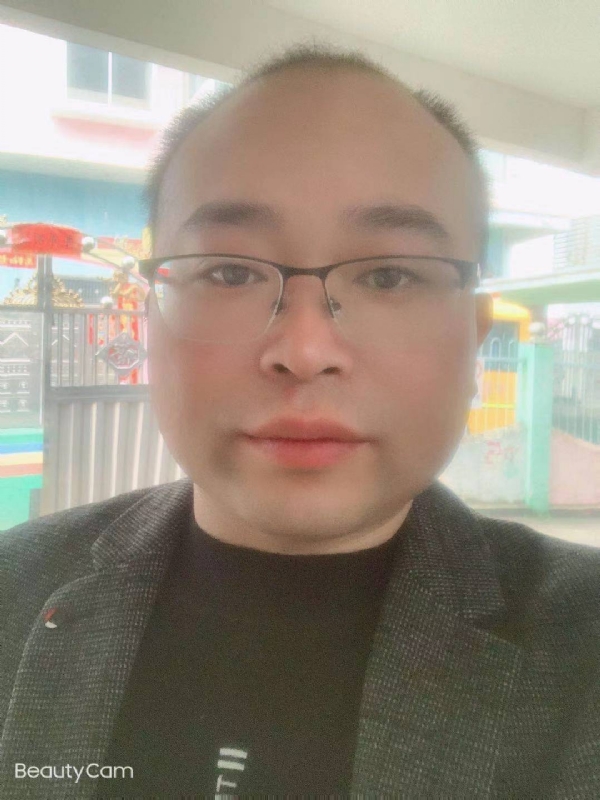 海阔凭鱼跃的第一张照片--宿迁相亲服务中心