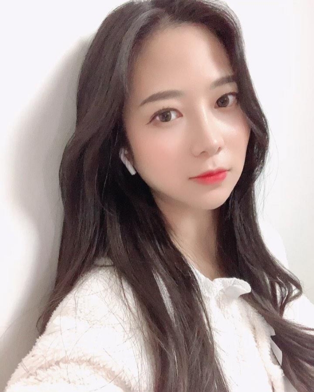 夢怡..的第一张照片--宿迁相亲服务中心