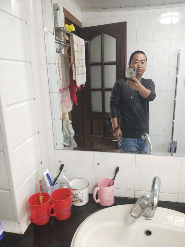 半世人间的第二张照片--宿迁相亲服务中心