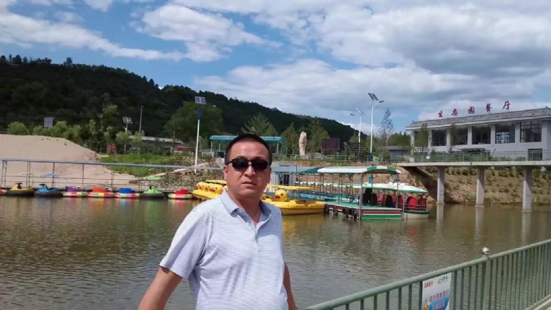 一三缺四的第一张照片--宿迁相亲服务中心