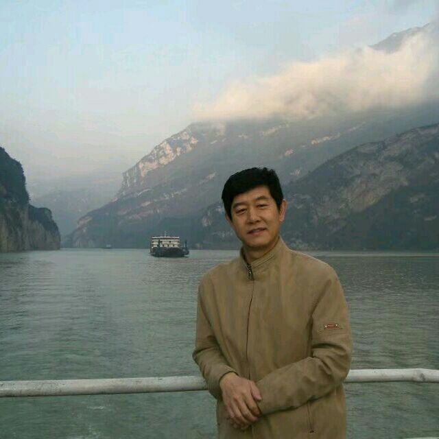 优秀善良1.78的第一张照片--宿迁相亲服务中心