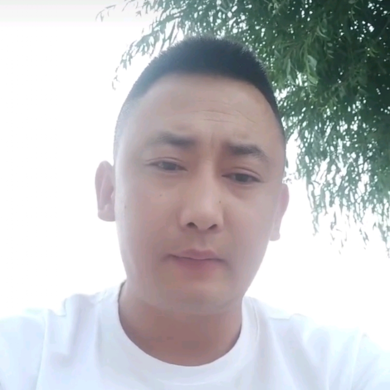 潇洒的第一张照片--宿迁相亲服务中心