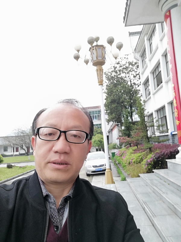 玫瑰祥云的第二张照片--宿迁相亲服务中心