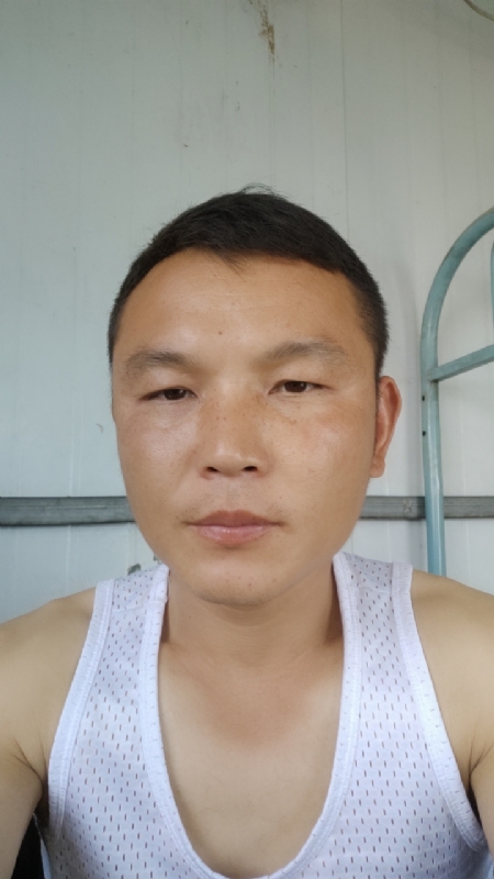 善良的人的第一张照片--宿迁相亲服务中心