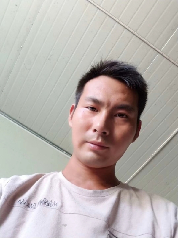 快乐肥宅水的第一张照片--宿迁相亲服务中心