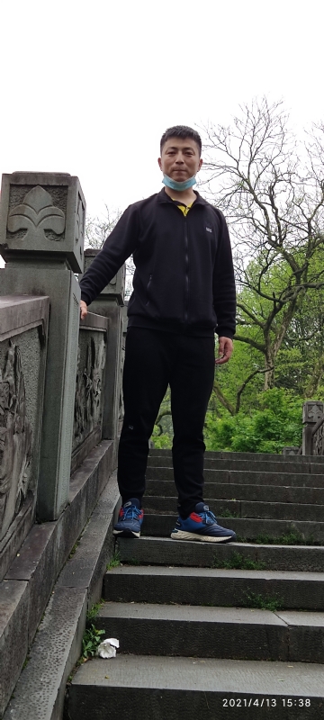 翁的第一张照片--宿迁相亲服务中心