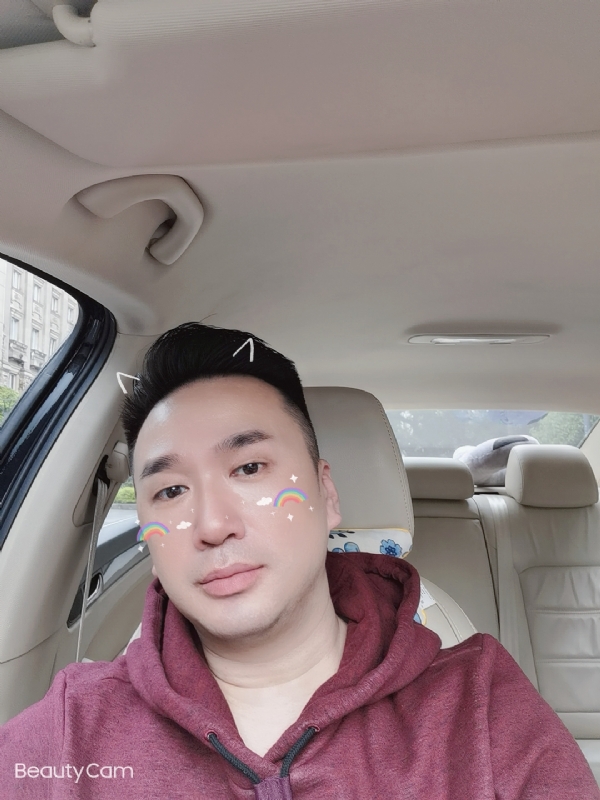 庭菘的第一张照片--宿迁相亲服务中心