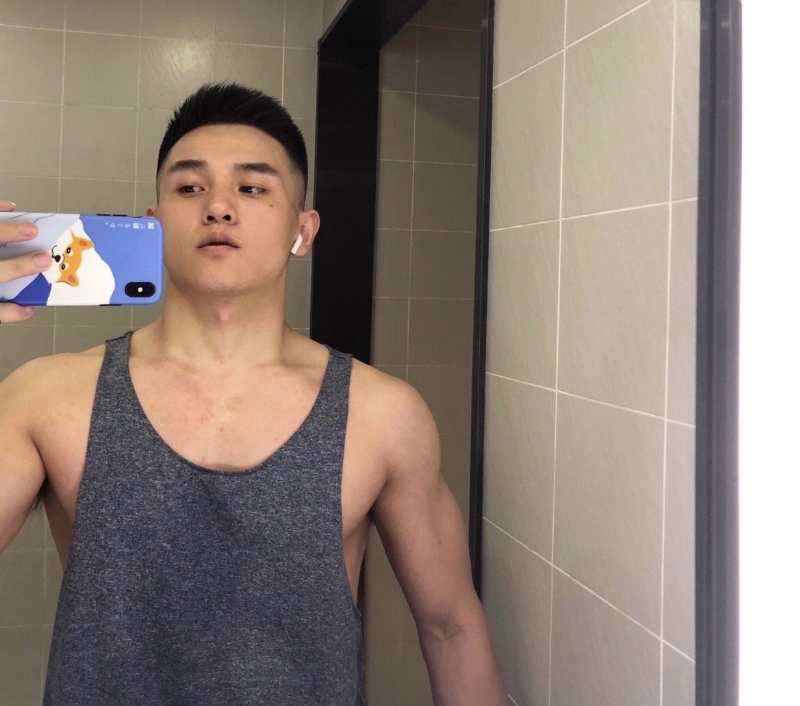 李文亮的第一张照片--宿迁相亲服务中心