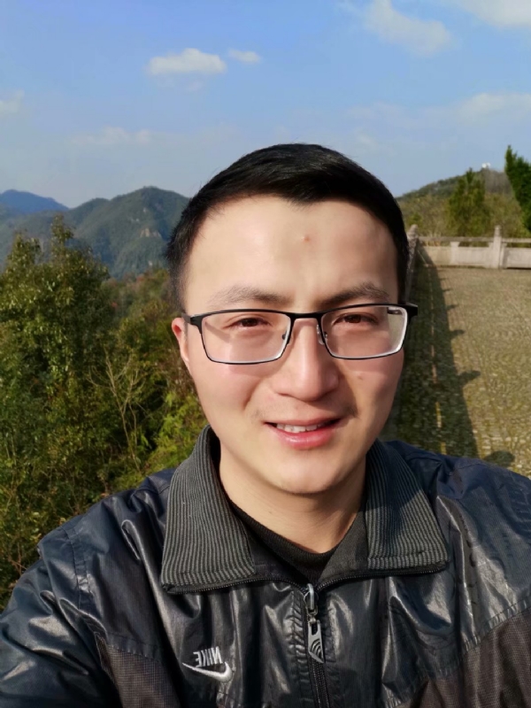 杨先生的第一张照片--宿迁相亲服务中心