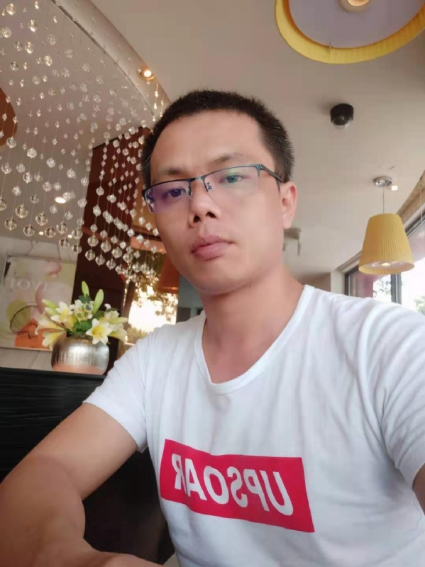 叶寒君的第三张照片--宿迁相亲服务中心