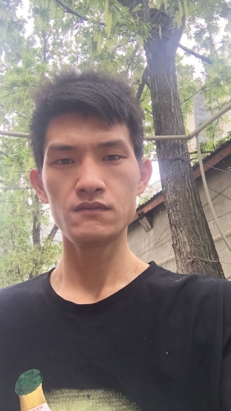 忘了他吧我搬砖养你的第一张照片--宿迁相亲服务中心