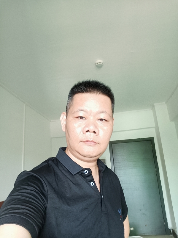 XAUXU的第一张照片--宿迁相亲服务中心