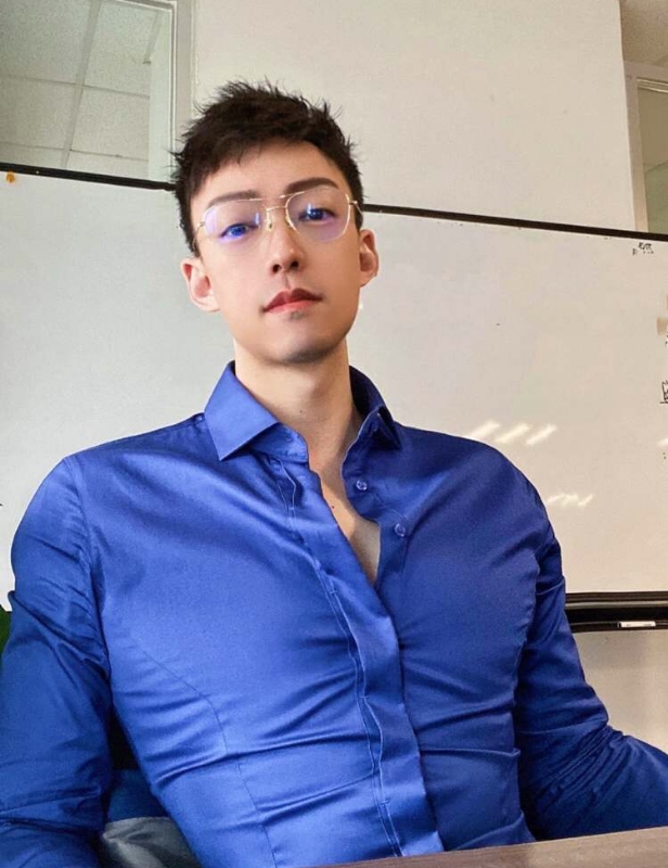 黎明的梦的第一张照片--宿迁相亲服务中心