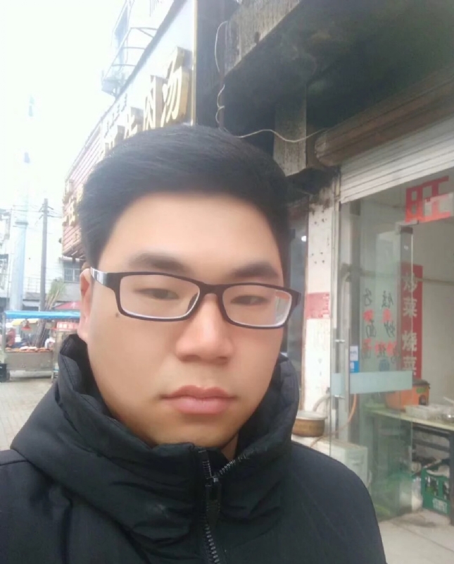 枯叶??的第一张照片--宿迁相亲服务中心