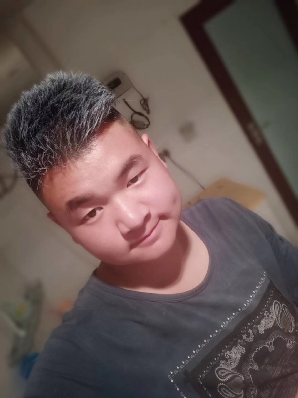 李子木的第二张照片--宿迁相亲服务中心