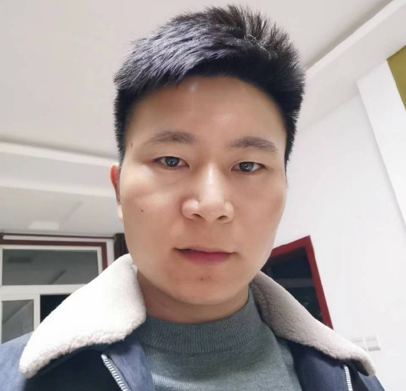 延峰的第一张照片--宿迁相亲服务中心