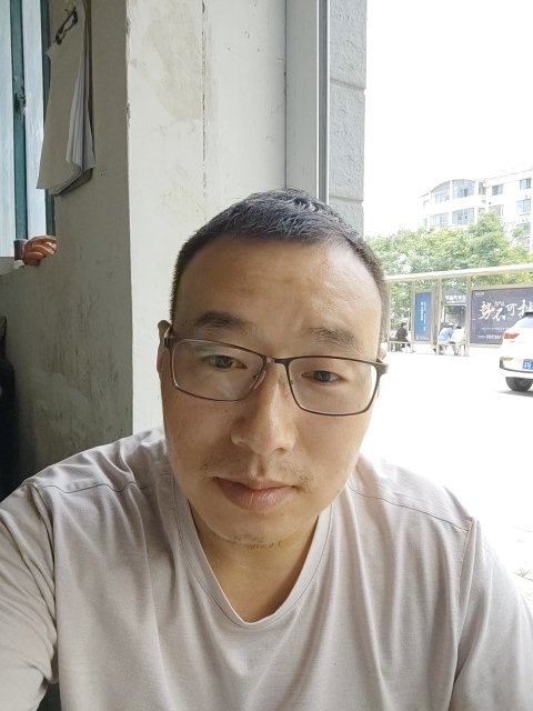 转身的距离的第一张照片--宿迁相亲服务中心