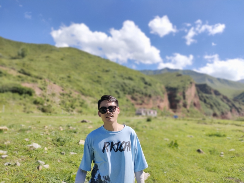 祁三岁的第一张照片--宿迁相亲服务中心