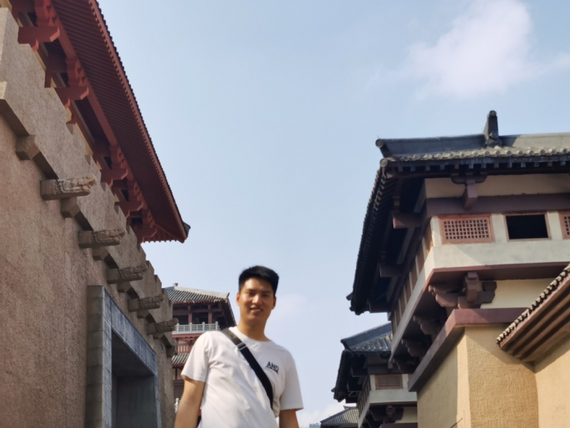 咸鱼不闲的第二张照片--宿迁相亲服务中心