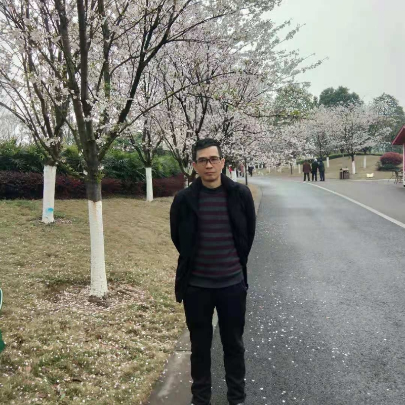 痴心爱人的第一张照片--宿迁相亲服务中心