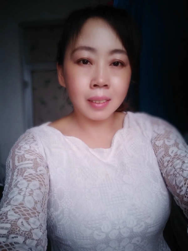 笑看人生的第一张照片--宿迁相亲服务中心