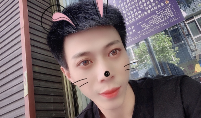 酒伴你的第一张照片--宿迁相亲服务中心