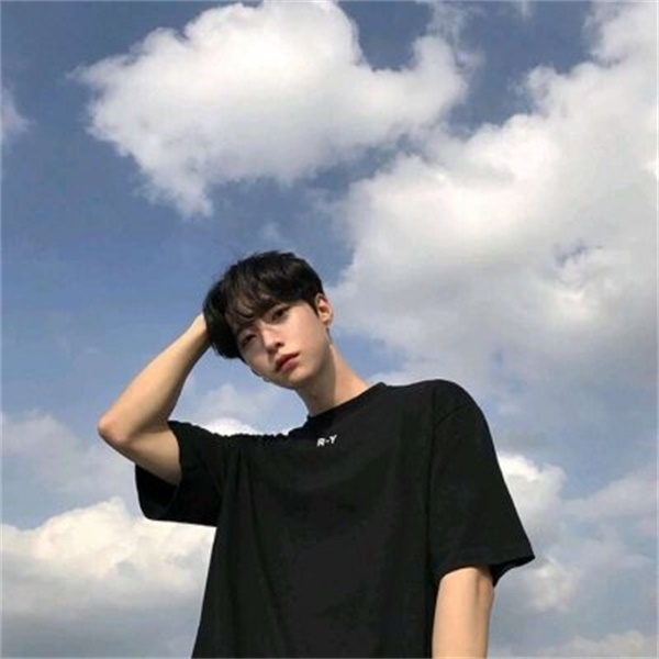 不忘初心的第一张照片--宿迁相亲服务中心