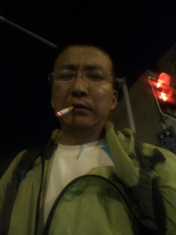 认真的生活的第一张照片--宿迁相亲服务中心