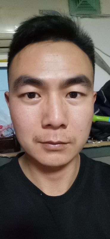 朴实无华的第二张照片--宿迁相亲服务中心