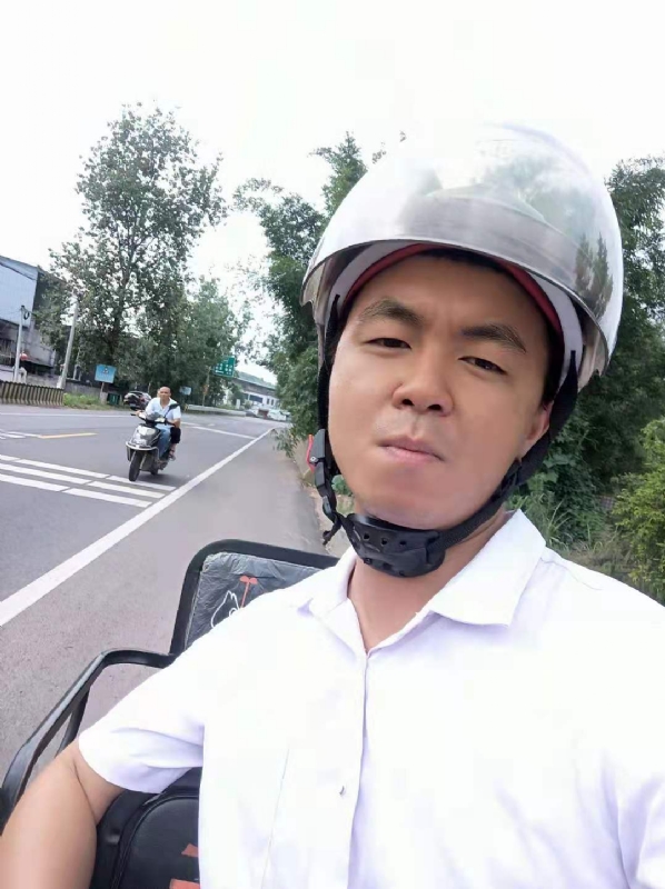 紧张死了的第一张照片--宿迁相亲服务中心