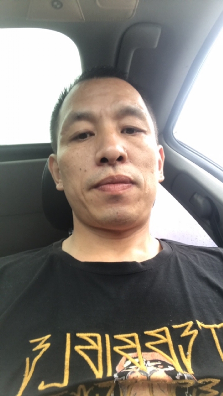 迷茫的第一张照片--宿迁相亲服务中心