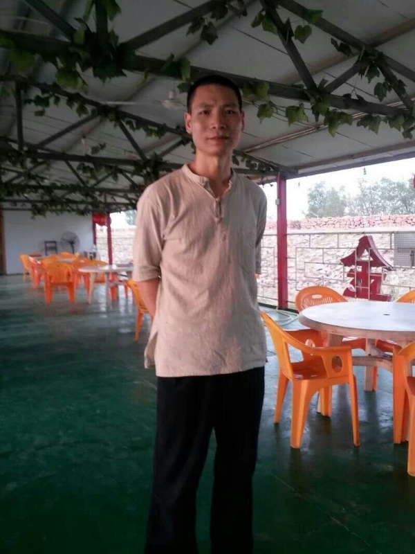 周哥的第三张照片--宿迁相亲服务中心