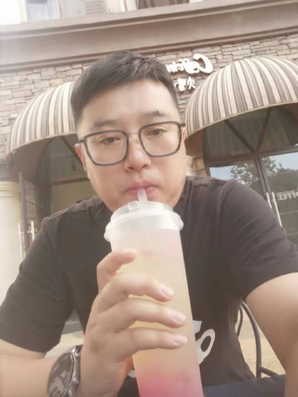 半旧情怀的第一张照片--宿迁相亲服务中心