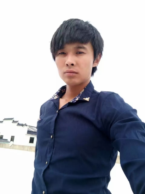 庸人自扰的第一张照片--宿迁相亲服务中心