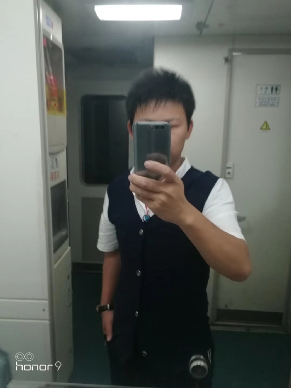 阳光下de幸福的第一张照片--宿迁相亲服务中心