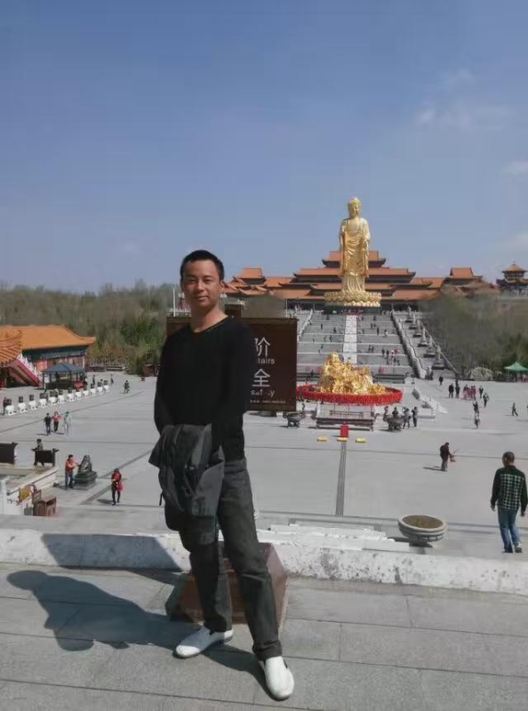 恺哥哥的第一张照片--宿迁相亲服务中心