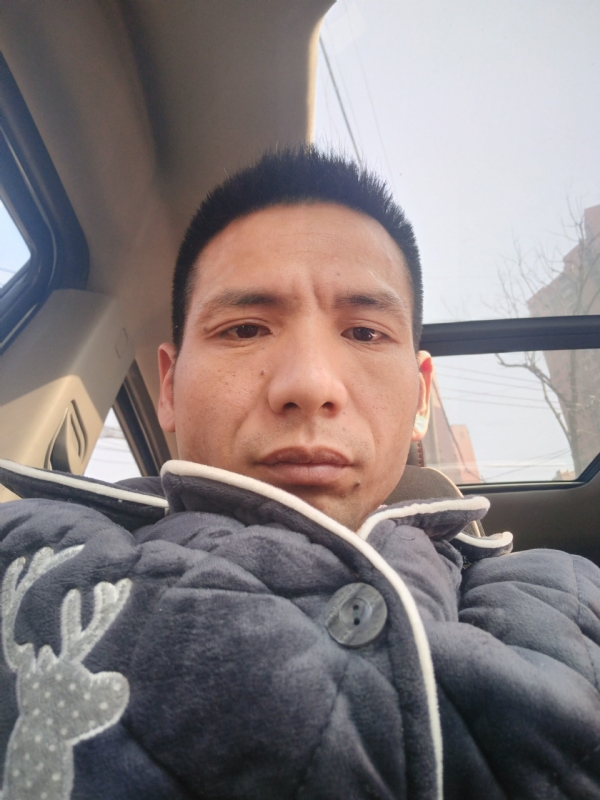 青春不长在的第一张照片--宿迁相亲服务中心