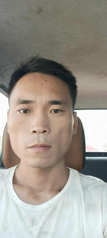 石头的第一张照片--宿迁相亲服务中心