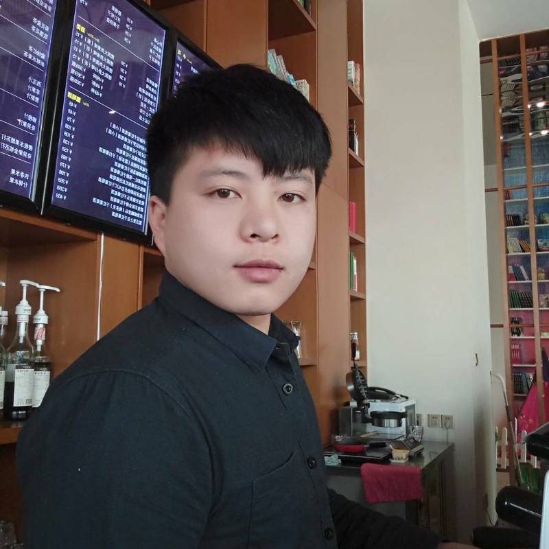 帅被人打的第一张照片--宿迁相亲服务中心