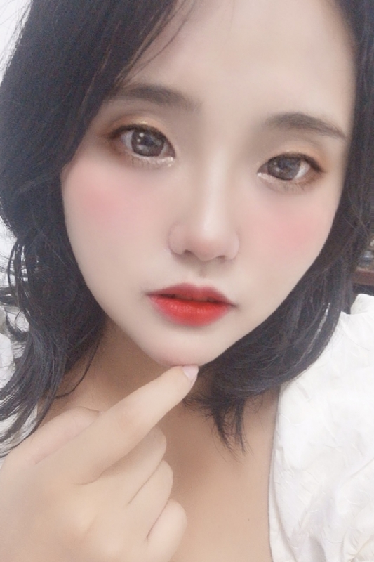 妮妮的第一张照片--宿迁相亲服务中心