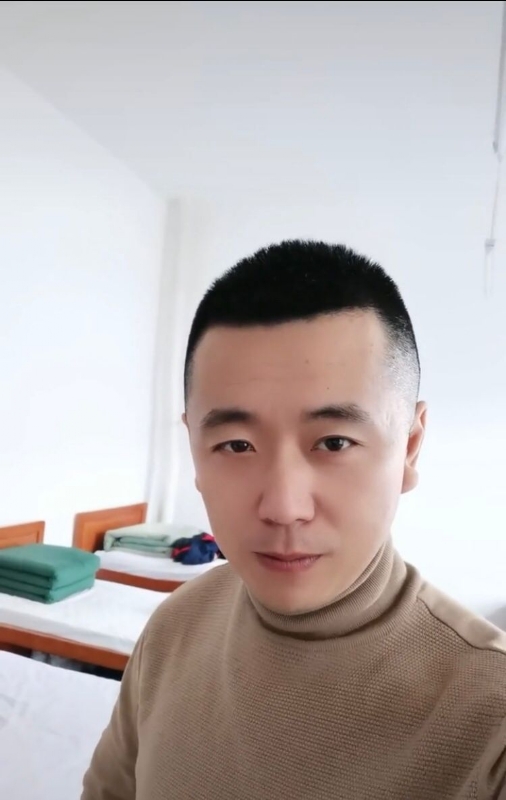 随风的第二张照片--宿迁相亲服务中心