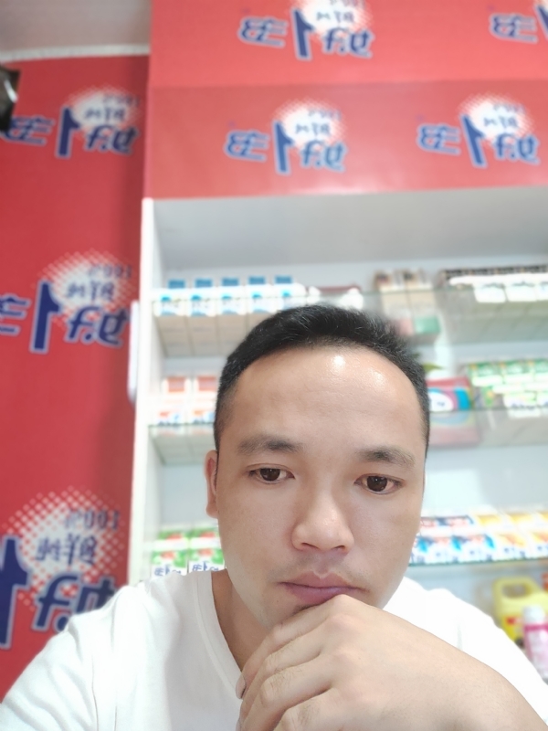 小老弟的第二张照片--宿迁相亲服务中心